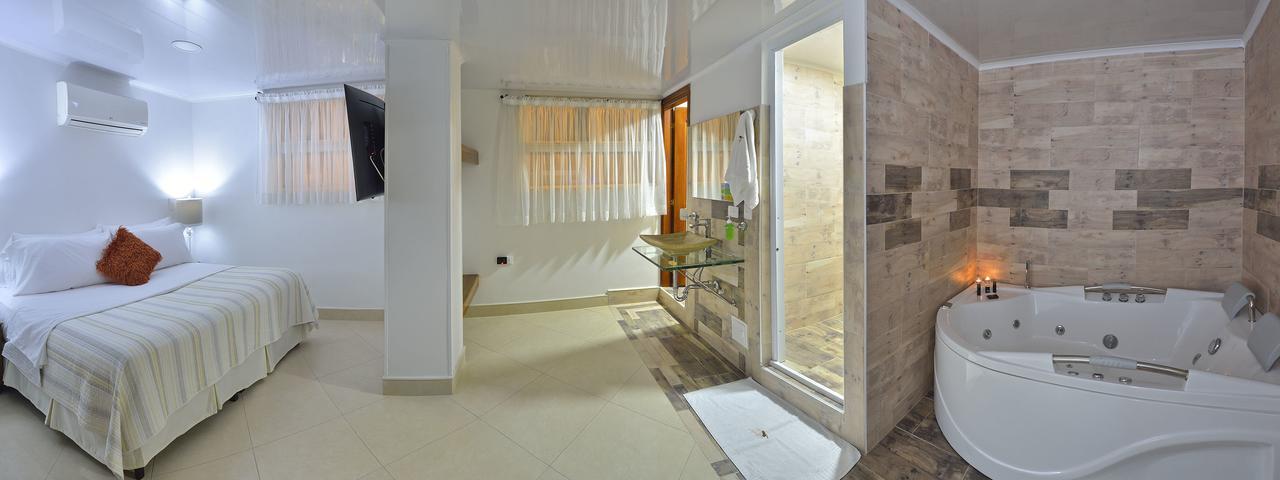 Hotel La Hormiga بوكارامانغا المظهر الخارجي الصورة