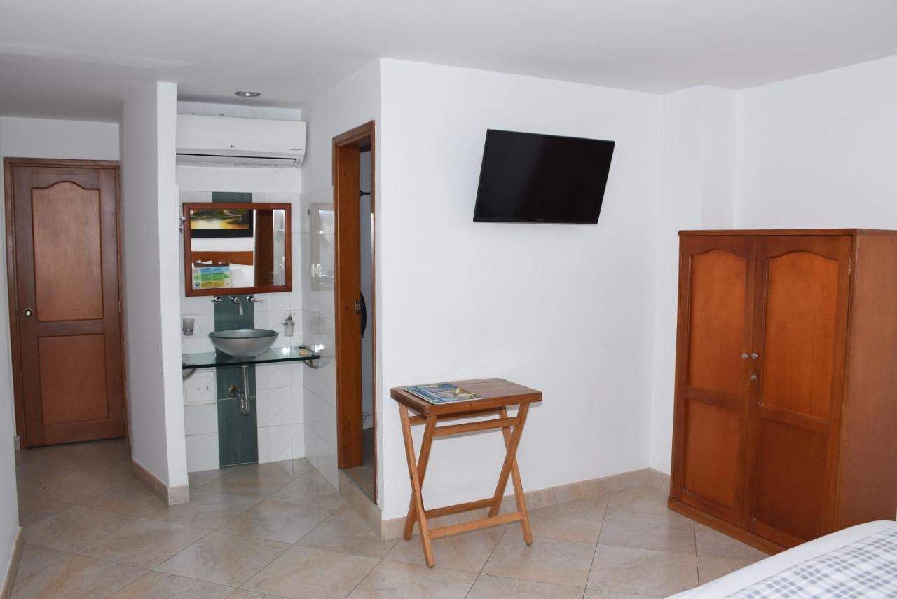 Hotel La Hormiga بوكارامانغا المظهر الخارجي الصورة